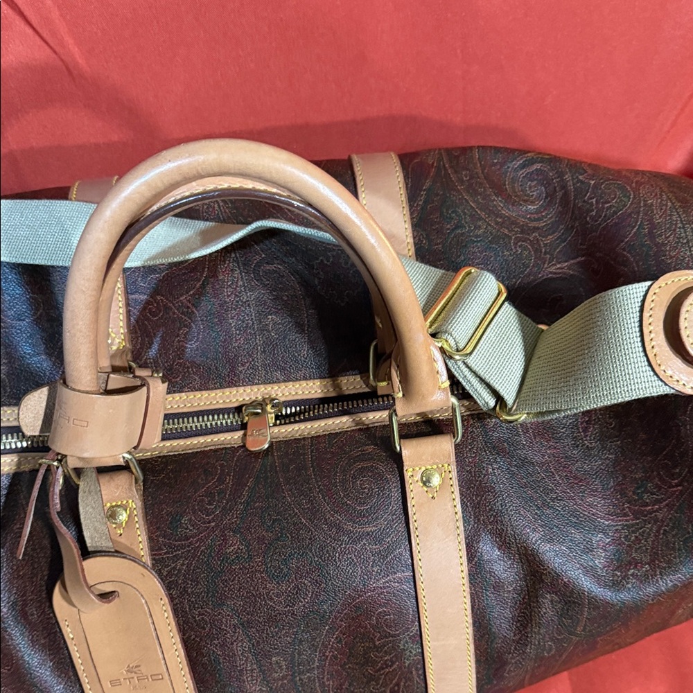 Elegant Brown Etro Paisley Duffel Bag - Picture 3 of 8